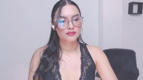 Snapshot of eve_rox18 chatting on April 18, 12:03 am Eve Rox18 online show from April 18, 12:03 am