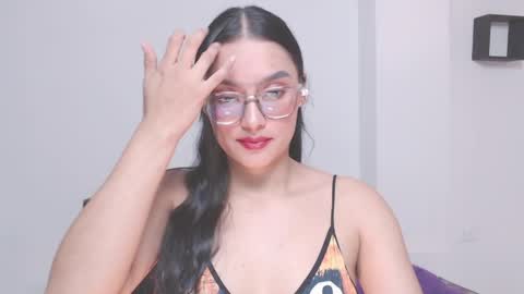 Snapshot of eve_rox18 chatting on April 23, 3:19 am Eve Rox18 online show from April 23, 3:19 am