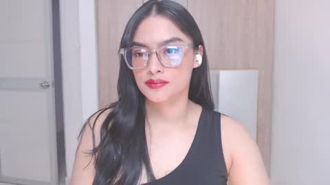Snapshot of eve_rox18 chatting on May 31, 8:54 pm Eve Rox18 online show from May 31, 8:54 pm