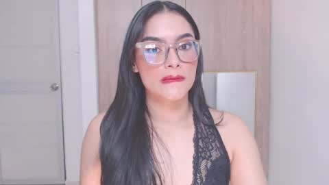 Snapshot of eve_rox18 chatting on June 1, 7:04 pm Eve Rox18 online show from June 1, 7:04 pm