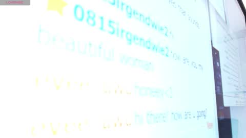 Snapshot of evee_uwu chatting on September 29, 7:51 pm Eve Jane online show from September 29, 7:51 pm