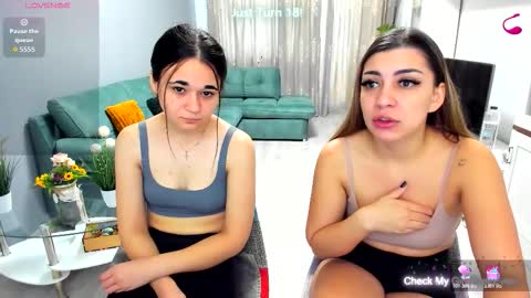 eveeevian online show from October 19, 7:20 am