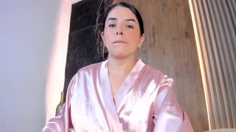 E V E L I N online show from November 23, 2:11 am