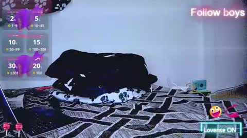 Snapshot of evelin_zaens chatting on February 11, 6:24 pm evelin zaens online show from February 11, 6:24 pm