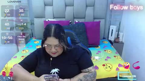 Snapshot of evelin_zaens chatting on February 25, 4:33 am evelin zaens online show from February 25, 4:33 am