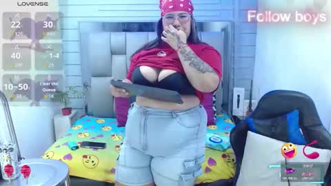 Snapshot of evelin_zaens chatting on February 27, 5:51 am evelin zaens online show from February 27, 5:51 am