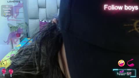 Snapshot of evelin_zaens chatting on March 2, 5:08 am evelin zaens online show from March 2, 5:08 am