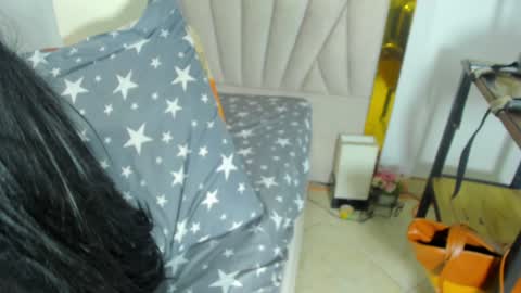 Snapshot of evelonga_707 chatting on December 23, 7:09 pm DAYANITA online show from December 23, 7:09 pm