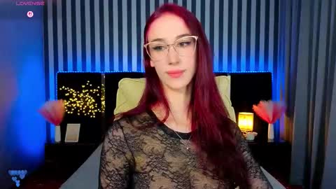 Snapshot of evelyn_rush1 chatting on February 1, 3:32 pm evelyn rush1 online show from February 1, 3:32 pm