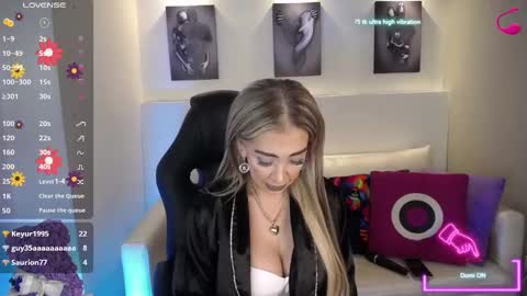 EvelynaGrey online show from February 28, 3:37 am