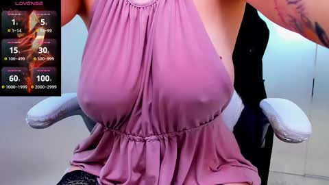 evelyne_rose online show from February 16, 11:49 am