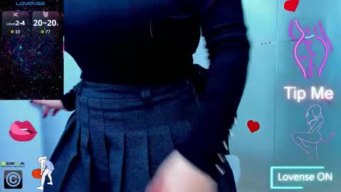 evelyne_rose online show from October 26, 6:08 am