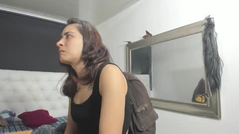 Evelyne online show from October 9, 2:42 am