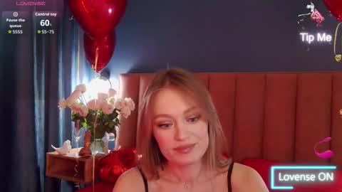 Evelyn online show from February 16, 1:35 am