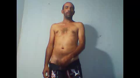 everaldosantos online show from November 25, 11:05 pm