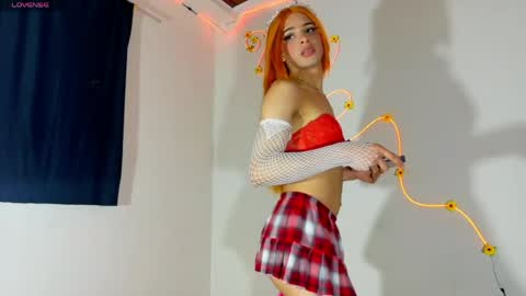 everlin_01 online show from May 15, 12:50 am