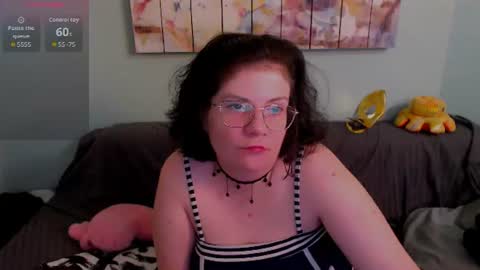 Everly online show from June 16, 5:48 pm