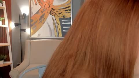 Sophia online show from December 1, 7:41 pm