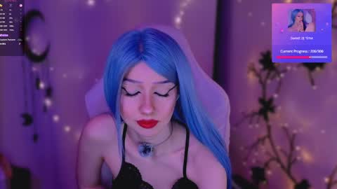 Snapshot of evesapphire chatting on June 2, 10:12 pm Sapphire Eve online show from June 2, 10:12 pm