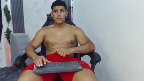 Snapshot of evessinn chatting on September 24, 5:49 pm luis online show from September 24, 5:49 pm