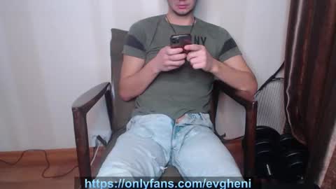Snapshot of evgheni chatting on February 5, 3:27 pm Johnny online show from February 5, 3:27 pm
