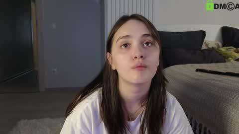 evi_woow online show from February 26, 9:27 pm