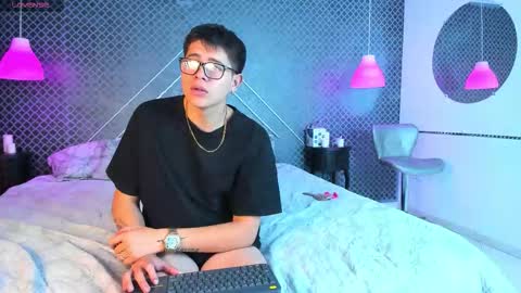 Evie  Denm online show from February 20, 6:26 am