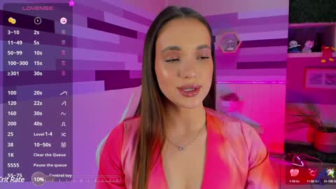 Evie online show from December 10, 6:38 pm