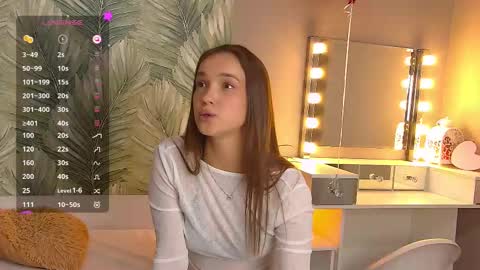 Evie online show from February 17, 6:59 pm