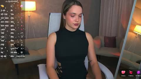Evie online show from October 7, 12:52 am