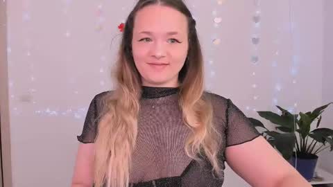 evilla_brill online show from April 19, 11:42 am