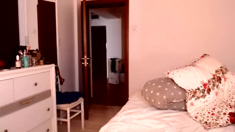 ONLYFANS  There are legends that in this room all your wishes can come true  Private is Open online show from July 18, 4:38 am