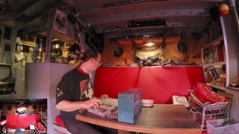 Snapshot of evpierce chatting on March 7, 5:37 am EvPierce online show from March 7, 5:37 am