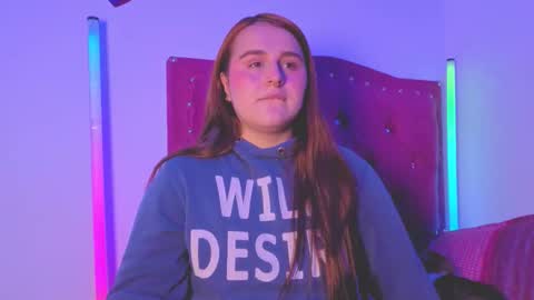 Snapshot of evy_orange1 chatting on October 18, 1:08 am EVY online show from October 18, 1:08 am