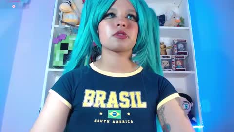 Im Evy online show from December 15, 3:24 am