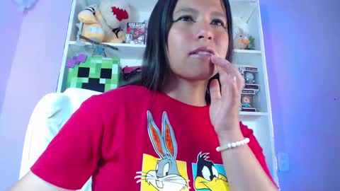 Im Evy online show from December 23, 4:50 pm