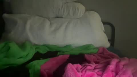 Snapshot of excalibur752 chatting on January 14, 11:53 pm excalibur752 online show from January 14, 11:53 pm