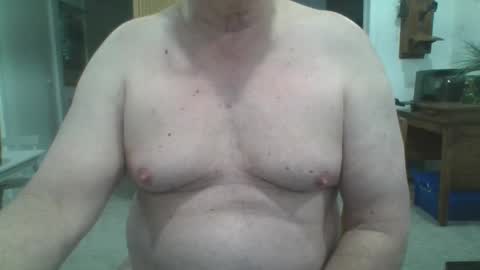 Snapshot of excitacbleguy9 chatting on January 24, 11:34 pm was excitablyguy hacked online show from January 24, 11:34 pm