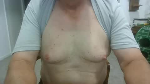 Snapshot of excitacbleguy9 chatting on June 13, 12:25 pm was excitablyguy hacked online show from June 13, 12:25 pm