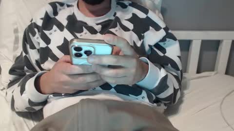 Snapshot of excited_one chatting on October 24, 6:32 am excited222 online show from October 24, 6:32 am