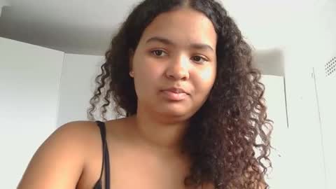 courtney online show from December 22, 6:43 am