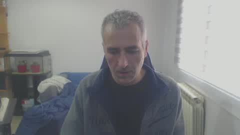 exhibicionista_cam online show from December 24, 8:00 am