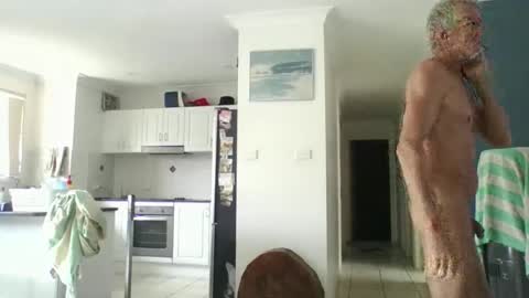 exhibitionnude online show from March 1, 9:06 pm