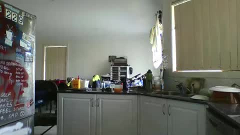 exhibitionnude online show from March 16, 11:09 pm