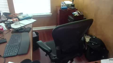 exhibitman69_ldb online show from April 21, 5:50 pm