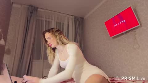 Snapshot of eximi chatting on February 2, 10:08 pm eximi online show from February 2, 10:08 pm