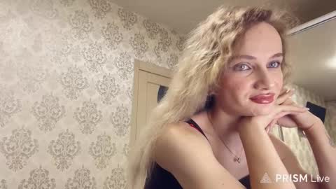 Snapshot of eximi chatting on February 11, 8:14 pm eximi online show from February 11, 8:14 pm