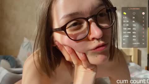 Anna online show from March 10, 11:15 am