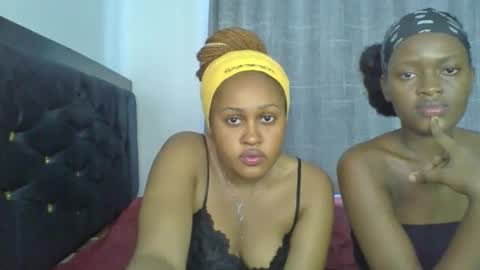Snapshot of exotic_cutiee chatting on May 25, 7:25 am exotic_cutiee online show from May 25, 7:25 am
