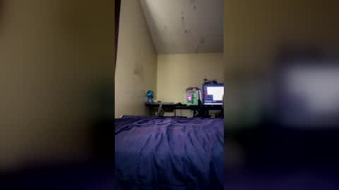 Snapshot of exoticaqua chatting on March 2, 3:19 pm exoticaqua online show from March 2, 3:19 pm